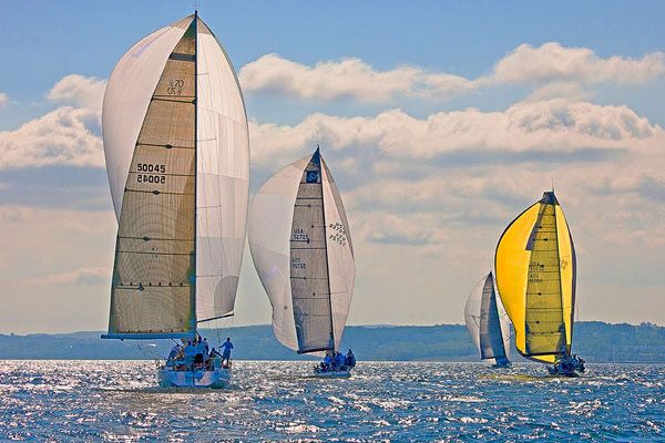 Chicago Yacht Club to Mackinac Race - Mackinaw City